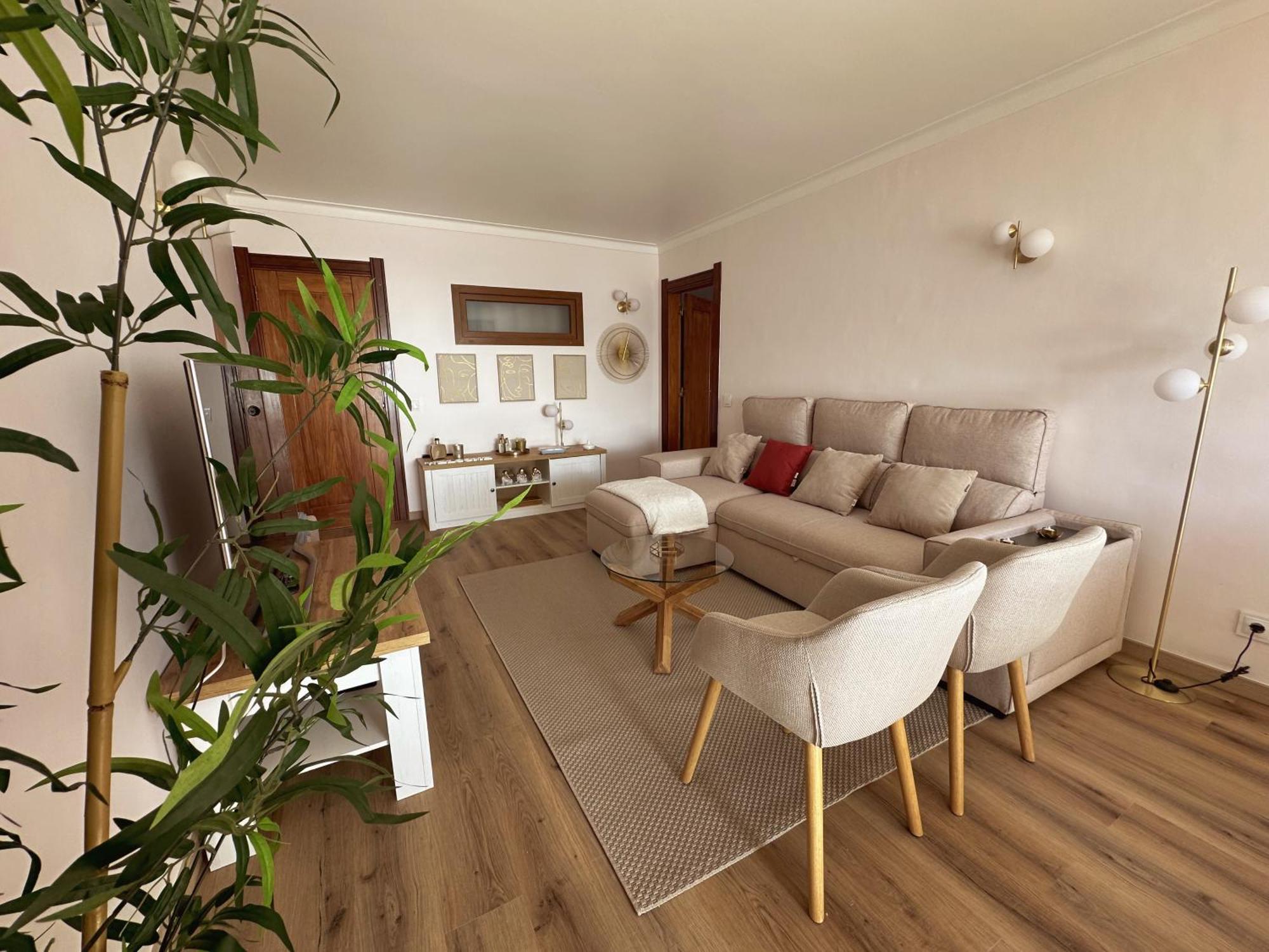 Deluxe Flat By Holidays Appartement